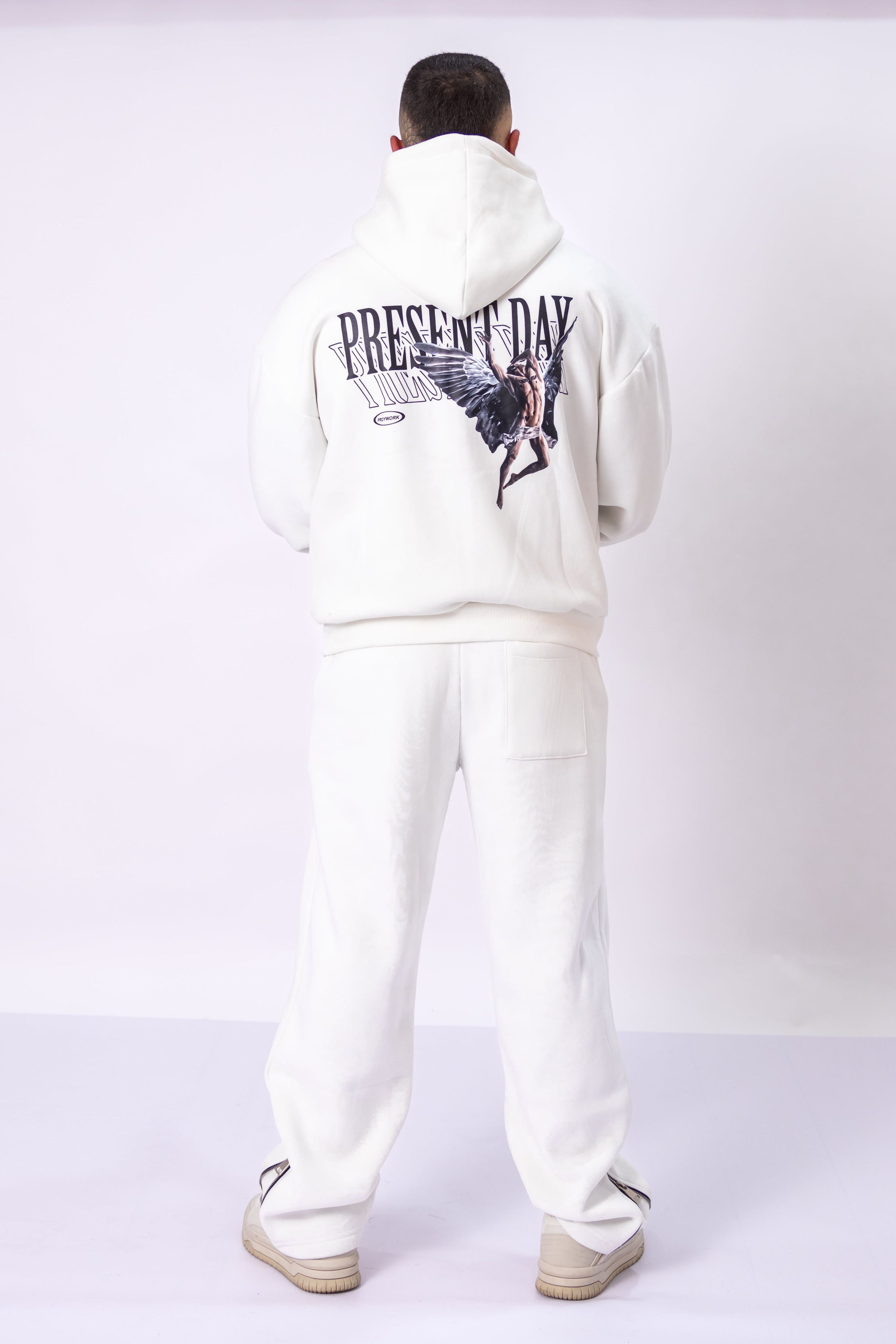 Baggy Tracksuit Bianca - High Drip Studios